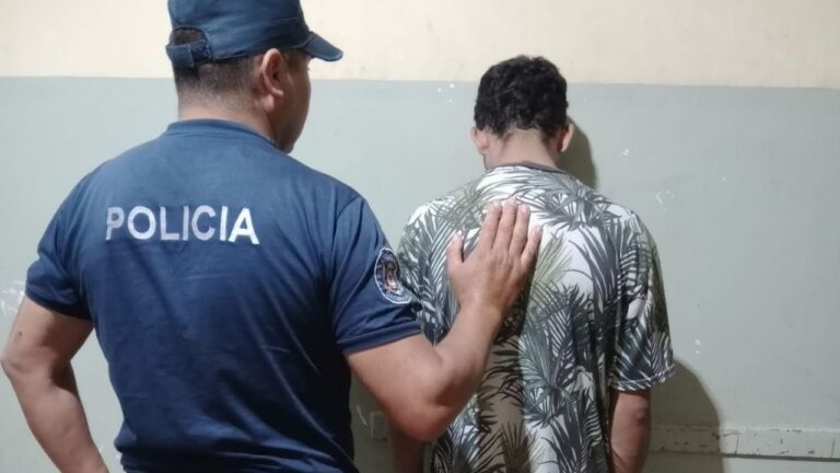Violento robo: delincuentes golpearon y atacaron con un arma blanca a un joven