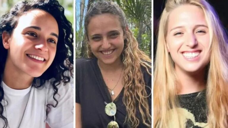 Las israelíes liberadas por Hamas revelaron que permanecieron cautivas en tiendas de la ONU