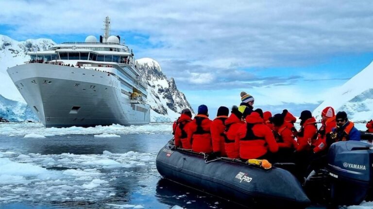 Cuánto cuesta viajar a la Antártida?: Un destino cada vez más elegido por los turistas