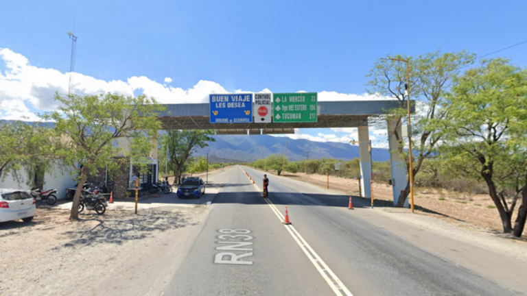 Motociclistas fueron hospitalizados tras accidente en el Portezuelo