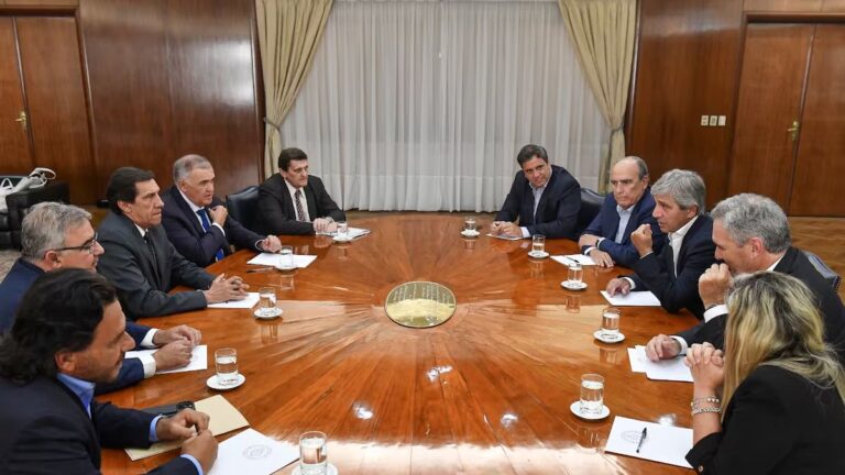 El Gobierno avanza contra las PASO gracias a Jalil y Zamora
