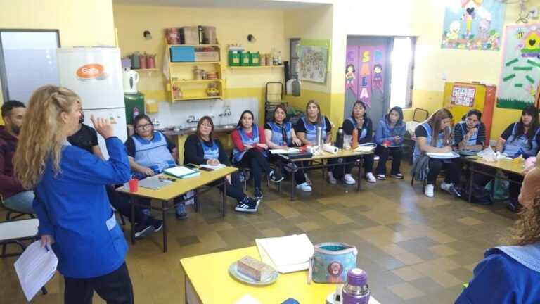 Reclamo salarial de  docentes de Nivel Inicial