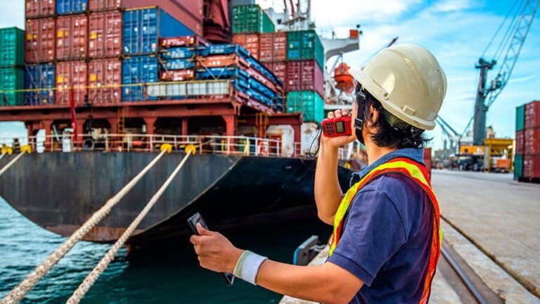 El Gobierno eliminó trámites para facilitar importaciones