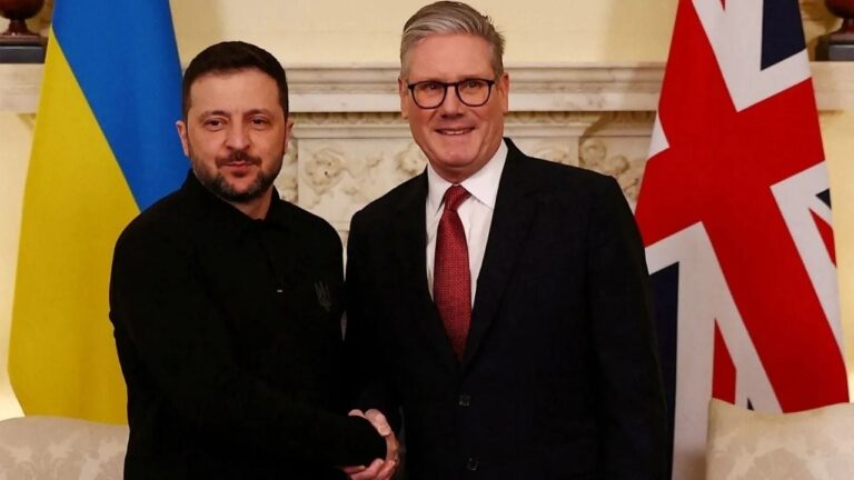 Gran Bretaña anunció un préstamo de 1,6 billones de libras esterlinas a Ucrania para armamento