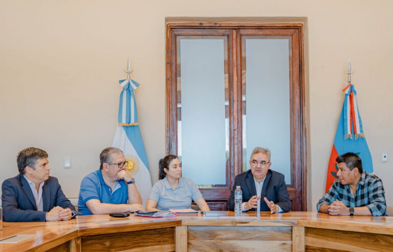 Fiambalá: Provincia y municipio coordinan obras hídricas para maximizar el servicio