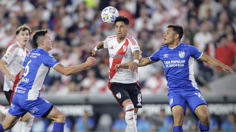 Agónico triunfó de River Plate ante Atlético Tucumán