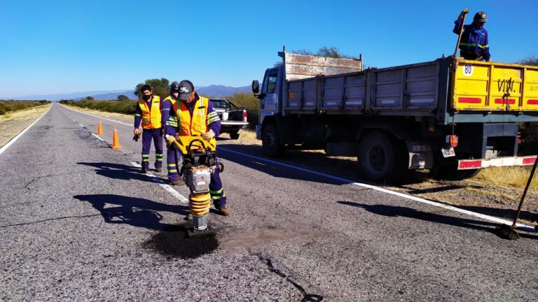 La motosierra de Milei sobre Vialidad Nacional: despidos y cancelación de obras