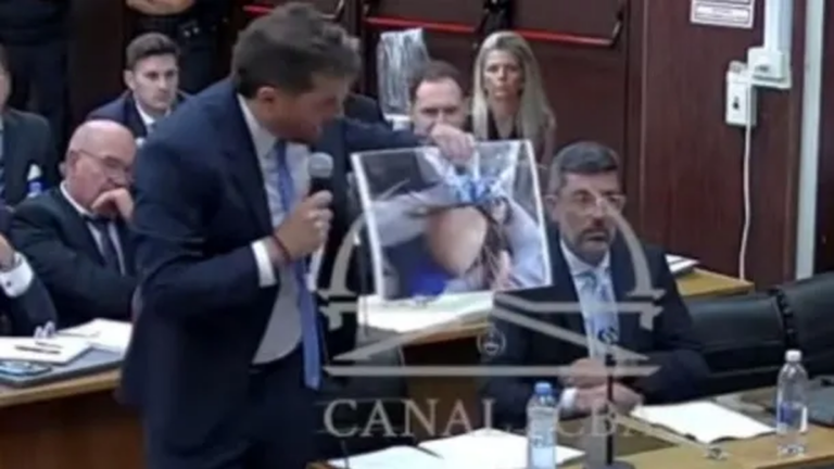 Juicio por la muerte de Maradona: el fiscal mostró una impactante fotografía