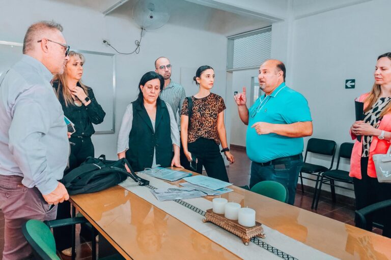 Avanza la construcción de laboratorios para la Carrera de Medicina