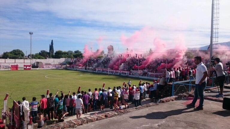 Villa Cubas presentó la nota de desafiliación