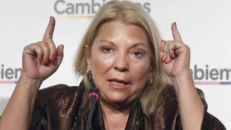 Carrió respaldó el DNU de Milei por el futuro acuerdo con el FMI