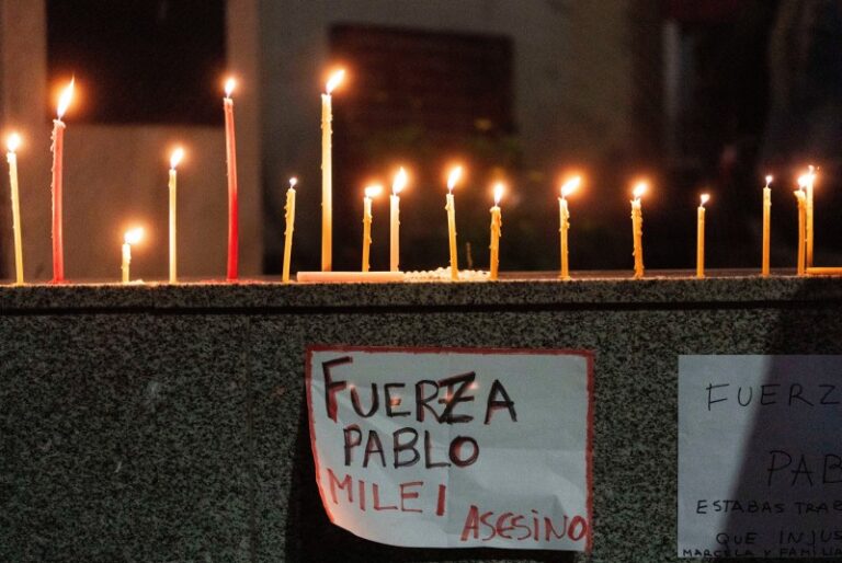 El fotógrafo Pablo Grillo se convierte en un símbolo de la represión de Milei y Bullrich