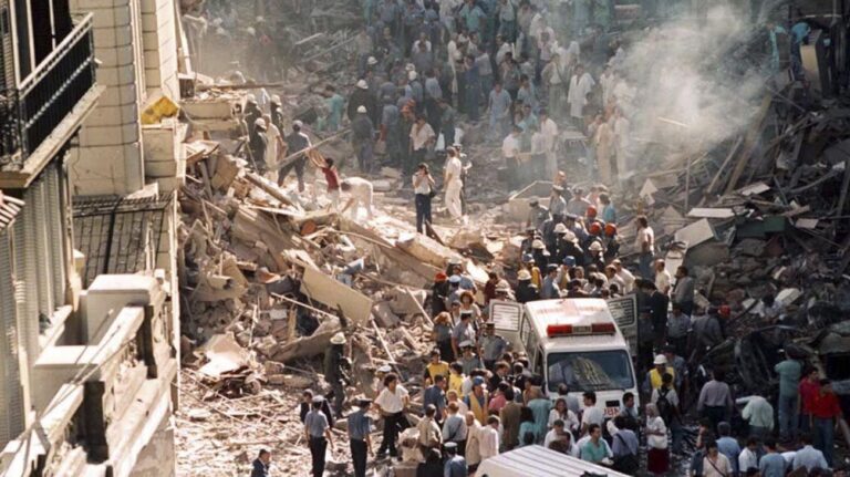 A 33 años del Atentado a la Embajada de Israel, realizarán un acto en recuerdo de las 29 víctimas
