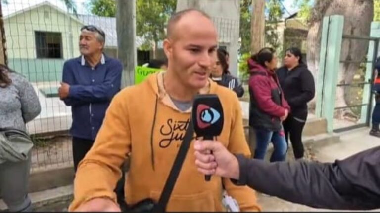 Alumnos de Miraflores y Nueva Coneta sin transporte escolar: reclamo por falta de presupuesto