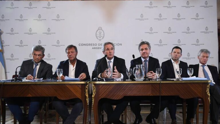 El PJ rechaza el DNU del acuerdo con el FMI, pero hay votos para aprobarlo
