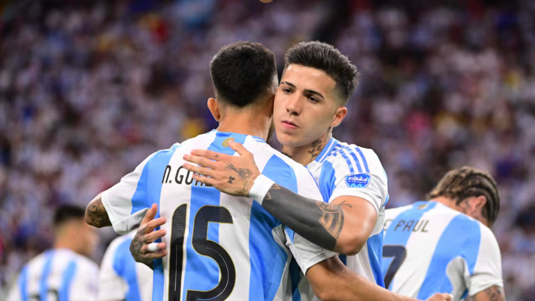 Con equipos confirmados, Argentina visita a Uruguay en el Centenario
