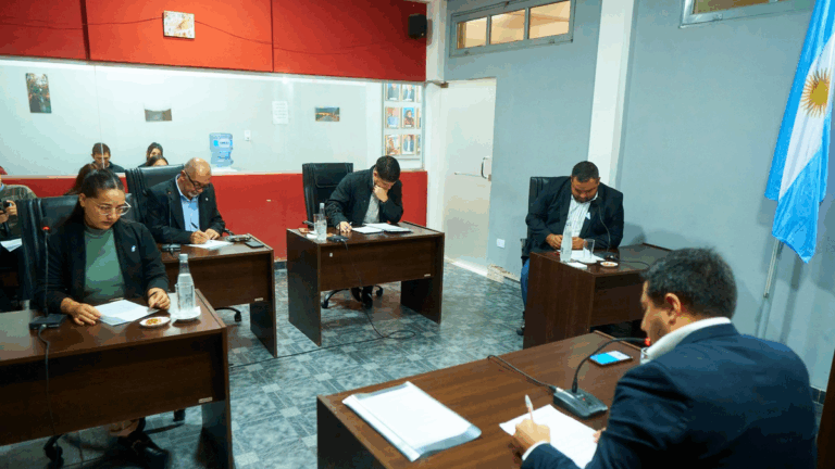 Escándalo en el CD de Valle Viejo por las vacaciones en el Caribe de la intendenta