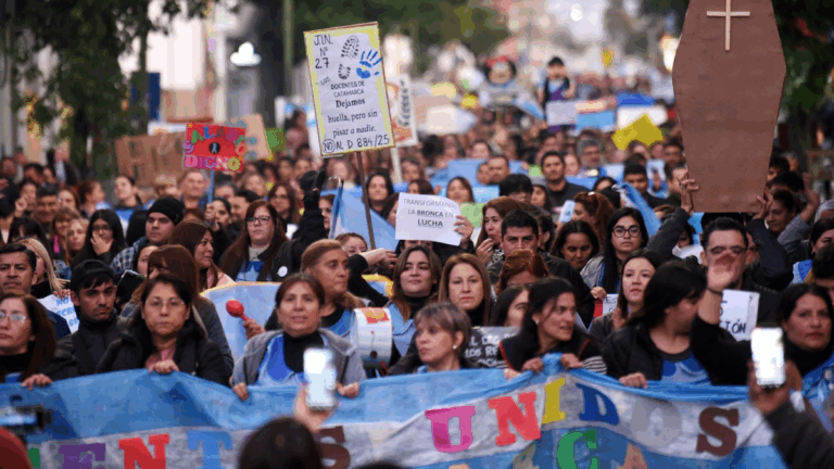 Autoconvocados en tensión