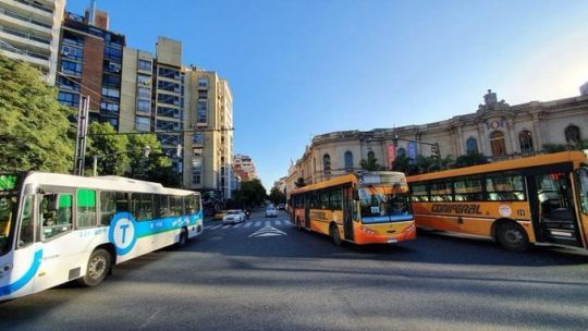 Transporte urbano: tras seis meses, actualizan la tarifa y el boleto costará $1.580
