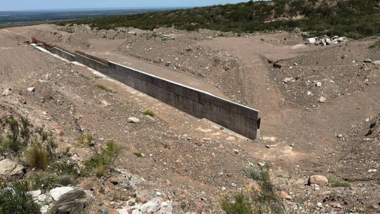 Blanco Encalada: la obra hidráulica que podría convertirse en un monumento al despilfarro