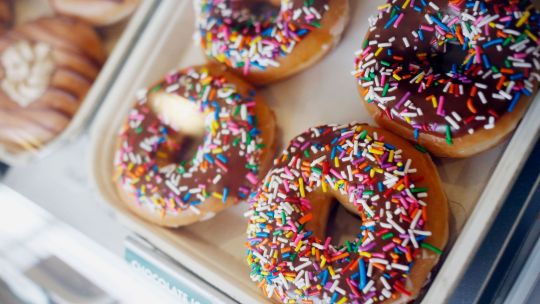 Regresa la fiebre de las acciones meme con alzas de hasta 39%