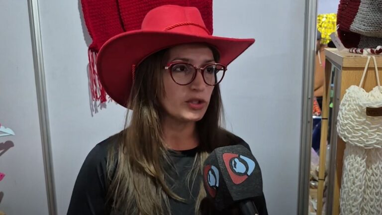 Tejidos Claudia: un emprendimiento familiar que abriga desde la cuna con amor y tradición