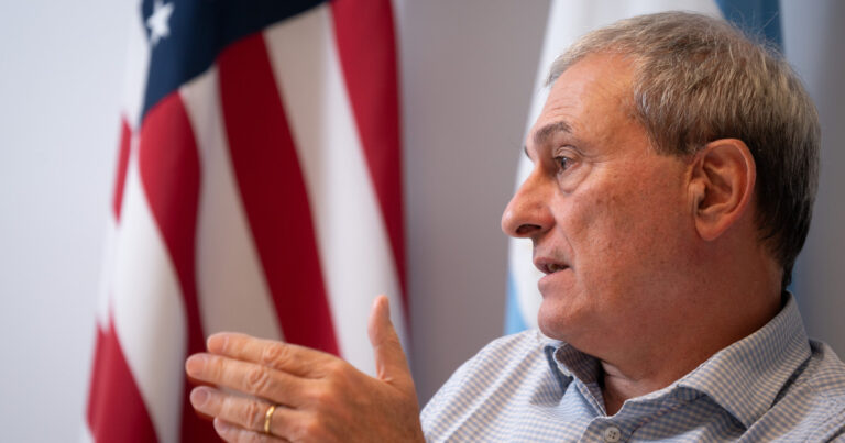 Las empresas de EEUU ven oportunidades en la «guerra de aranceles»: qué opinan del futuro embajador?