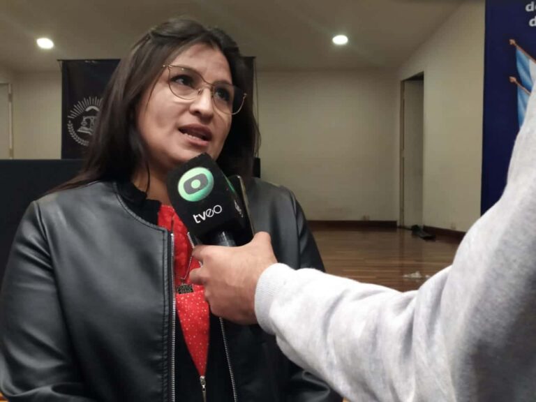 Erika Inga: El incremento salarial es del 5% y será bimestral, como el IPC provincial