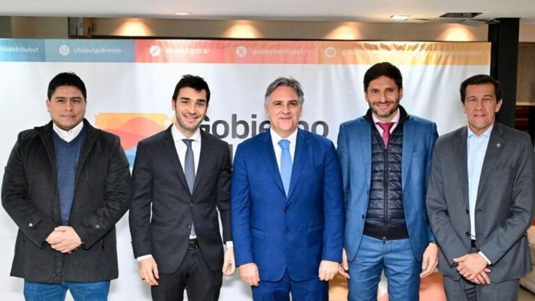 Cinco gobernadores conformaron un frente electoral nacional diferenciado de Milei