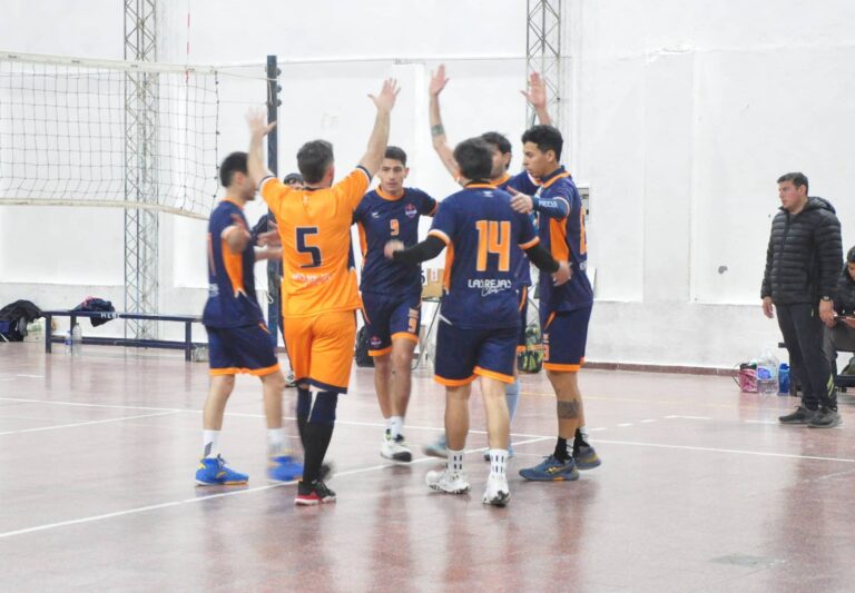 Se dio inicio al tercer weekend del voley local