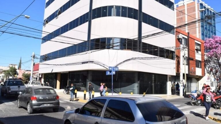 «La Caja de Crédito Municipal da los turnos para préstamos, pero sin fecha