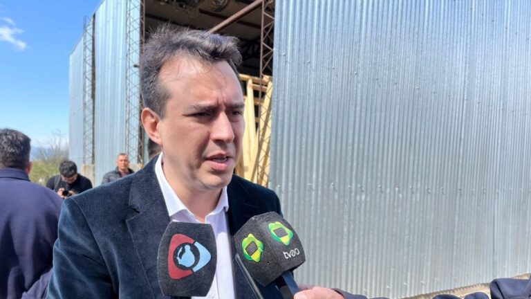 Monguillot destacó el respaldo al sector textil y participa de la inauguración de obras en Fiambalá