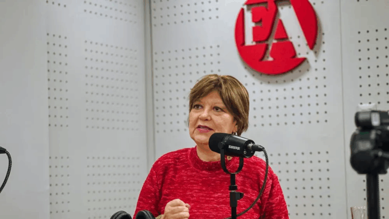 Adriana Díaz salió al cruce de Brizuela: «Habla de ‘pan y circo’, será por las estafas, coimas y vetos de Milei?»