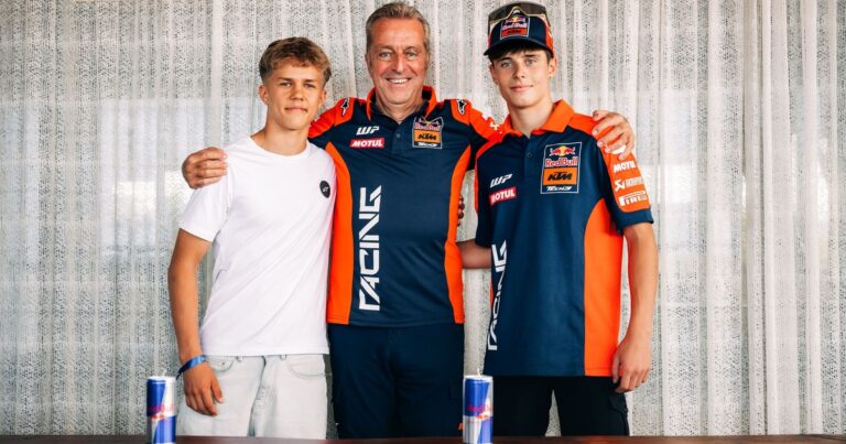 Valentín Perrone seguirá en Moto3 en 2026 y lo hará con un nuevo compañero