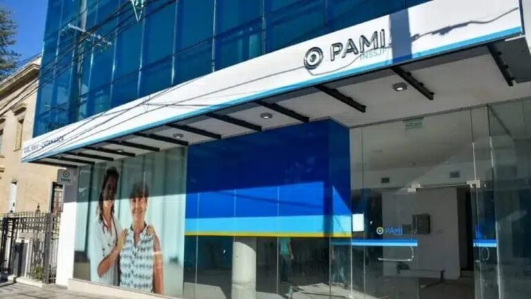 Trabajadores del PAMI retoman las medidas de fuerza con paros en todo el país