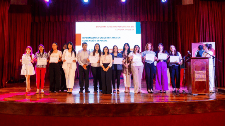 UNCA: 400 nuevos diplomados de la Facultad de Humanidades completaron sus capacitaciones