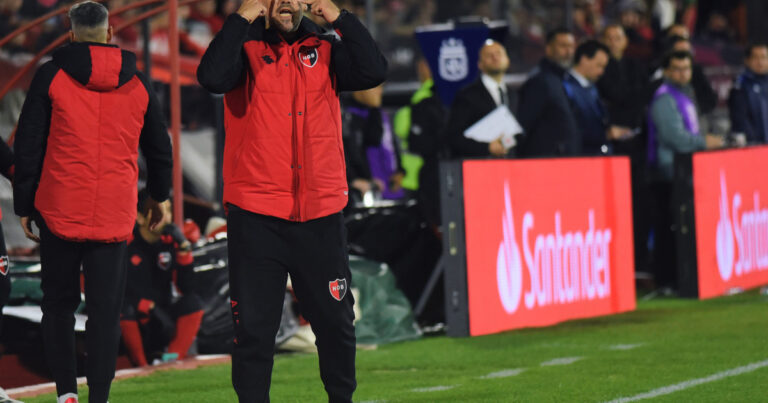 Fabbiani habló del momento de Newell’s: «No pienso en irme»