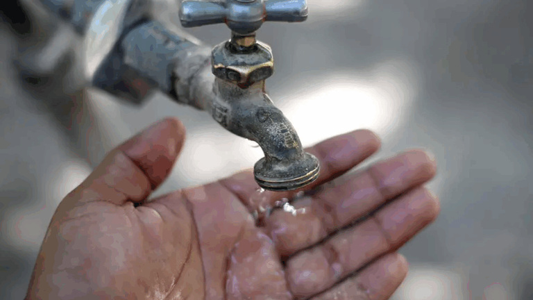 Fuerte viento afectó el servicio de agua en la Capital