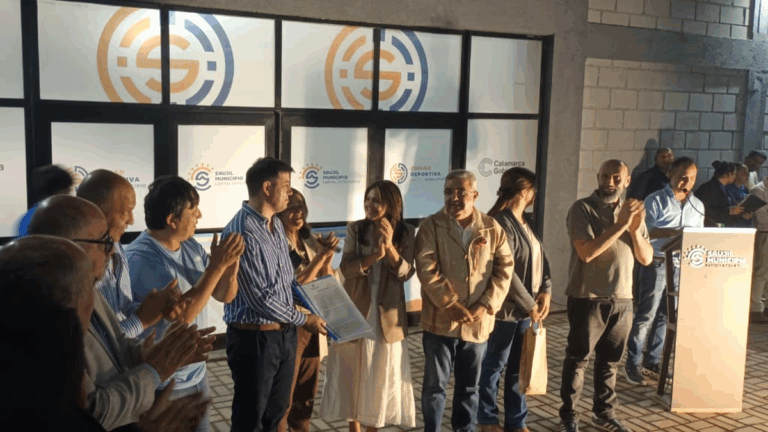 El Gobierno provincial entregó tierras a la Escuela Secundaria N 62 de Siján