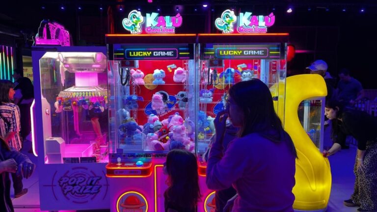Tercer día de inauguración en Kalú: sorteo y regalos en vivo