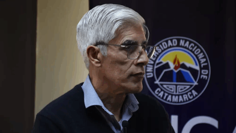 Arellano asume su segundo mandato en la UNCa: «Vamos a acercar la universidad a toda la provincia»