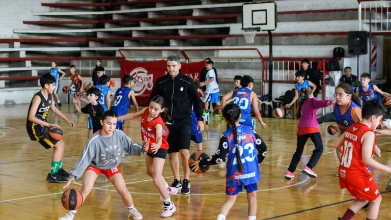 El Plan Nacional de Minibásquetbol pasó por Catamarca