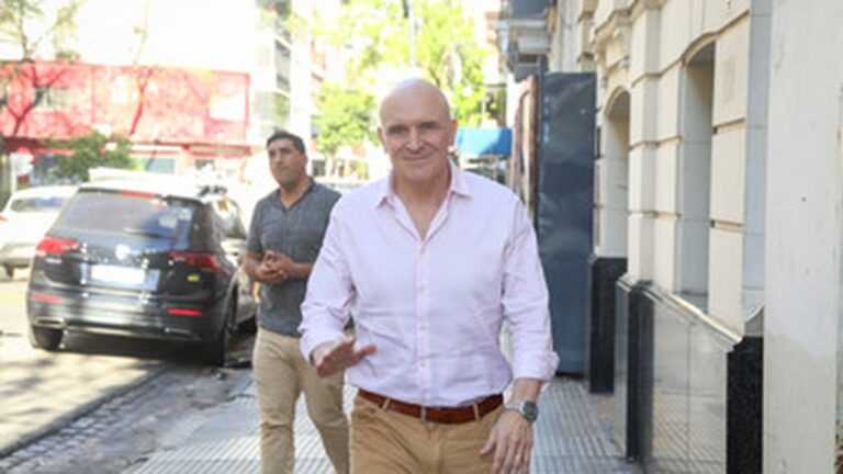 Aseguran que Espert recibió los US$200.000 en el Morgan Stanley, como parte de un trato por US$1.000.000