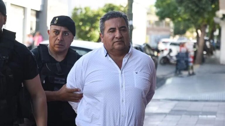 Según la querella, el abuso generó un «trastorno  mental en la víctima»