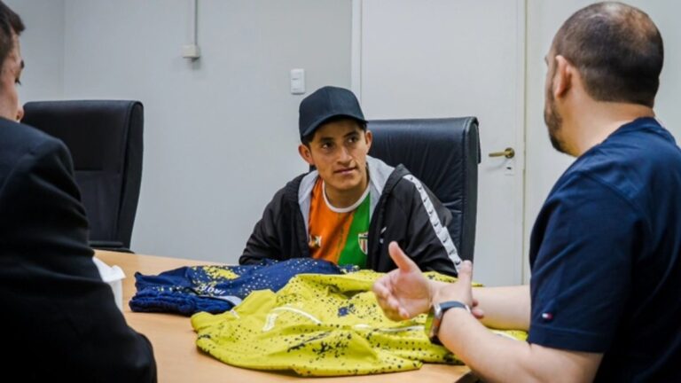 René Chaile, el pastor de ovejas que cruzó el océano para cumplir su sueño deportivo