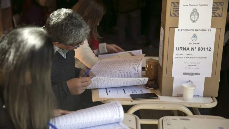 Los que hacen posible la elección: quiénes son en realidad las autoridades de mesa y qué responsabilidades tienen