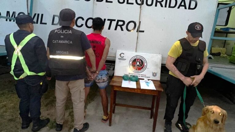 Un joven fue sorprendido con drogas en un colectivo proveniente de Salta