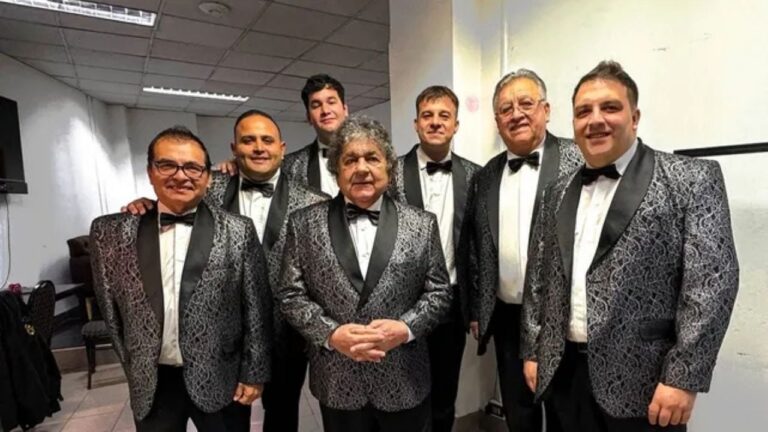 Escándalo en Los Palmeras: por qué echaron a todos los músicos de la banda