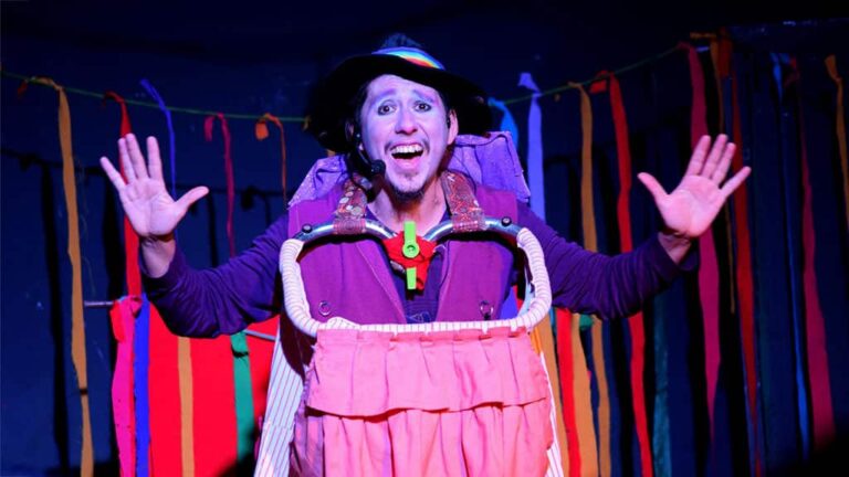 Teatro y cortometrajes de Fede Abaca se exhibirán en Perú y México