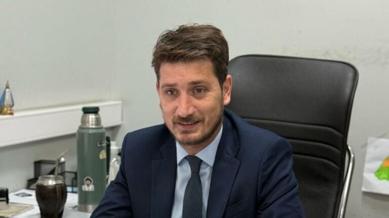 Acusado de herir a un vecino con el cuello de una botella no declaró ante el fiscal